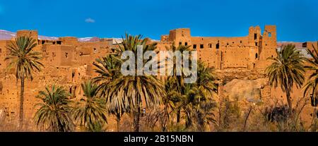 Marokkanische Dörfer in der Wüste Sahara. Süden von Marokko. Stockfoto