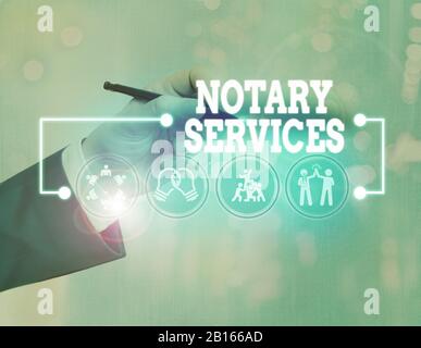 Konzeptionelles Handschreiben mit Notary Services. Konzept bedeutet Dienstleistungen, die von einem staatlich beauftragten Notar erbracht werden Stockfoto
