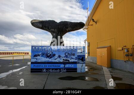 Hafen von Punta Arenas. Das Antarktistor. Magallanes Region. Chile Stockfoto