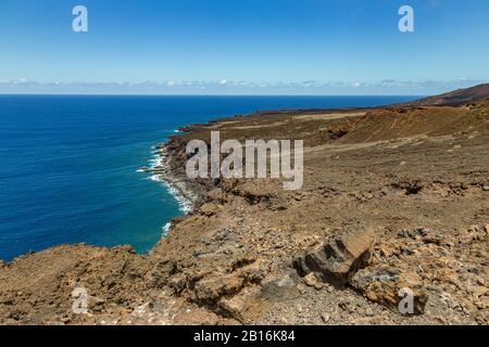 Vulkanische Landschaft in der Nähe des Orchilla-Leuchtturms. Südwestküste der Insel El Hierro. Spanien. Stockfoto