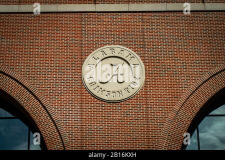 Tuscaloosa, Alabama - 8. Februar 2020: College-Campus der University of Alabama Crimson Tide Stockfoto