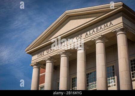 Tuscaloosa, Alabama - 8. Februar 2020: Gebäude der Universität von Alabama Stockfoto