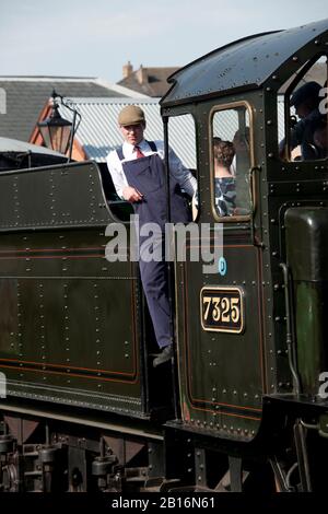Dampfzug-Fahrer des 2. Weltkrieges 1940 Severn Valley Railway England Großbritannien Stockfoto