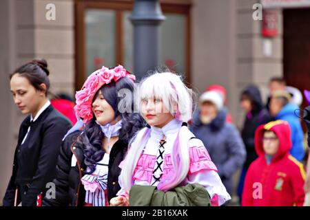 Sonntag, 23. Februar 2020: Karneval in Lodz in Lodz: Großer Umzug entlang der Piotrkowska-Straße am letzten Karnevalswochenende Stockfoto