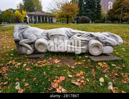 Ferrari Steinskulptur, Muzeon Art Park Skulpturen Park oder Park der Gefallenen Helden, Moskau, Russische Föderation Stockfoto