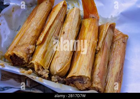 Im Restaurant Tamale Place, 26. Juli 2019, in Vicksburg, Mississippi, wird eine "to-go"-Ordnung heißer Tamales abgebildet. Stockfoto