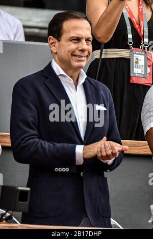 Rio De Janeiro, Brasilien. Februar 2020. João Dória, Gouverneur von São Paulo, der beim letzten Spiel der Open Rio 2020 im Jockey Club von Rio de Janeiro an diesem Sonntag (23.) anwesend war. Kredit: Nayra Halm/FotoArena/Alamy Live News Stockfoto