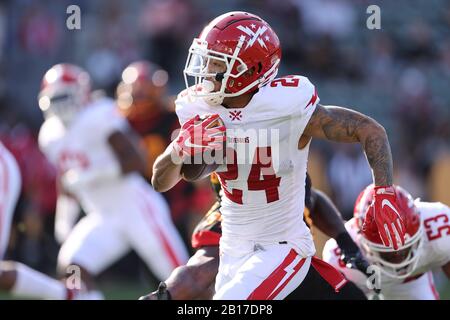 23. Februar 2020: DC-Verteidiger Donnel Pumphrey (24) gibt einen Auftakt in der ersten Spielhälfte zwischen DC-Verteidigern und Los Angeles Wildcats, Dignity Health Sports Park, Carson, CA zurück. Peter Joneleit/CSM Stockfoto