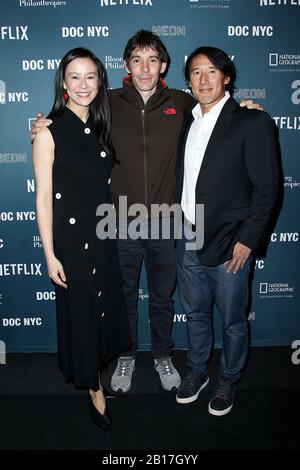 New York, NY, USA. November 2018. Elizabeth Chai Vasarhelyi, Gast, Jimmy Chin beim 5. Jährlichen DOC NYC-Visionäre Würdigten Luncheon im Edison Ballroom. Kredit: Steve Mack/Alamy Stockfoto