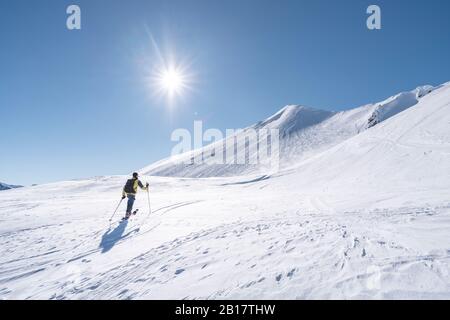 Skitouren, Graubünden, Schweiz Stockfoto