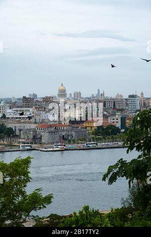 Kuba, Havanna, Alt Havanna von der Habana del Este Stockfoto