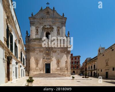 Italien, Provinz Taranto, Valle d'Itria, Martina Franca, Piazza Maria Immacolata, Basilika di San Martino Stockfoto