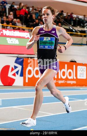 Apeldoorn, Niederlande. Februar 2020. Apeldoorn, 23-02-2020, Omnisport Apeldoorn, Damen 3000m Finale, Saison 2019/2020. Britt Ummels beim NK Atletiek 2020 Indoor Credit: Pro Shots/Alamy Live News Stockfoto