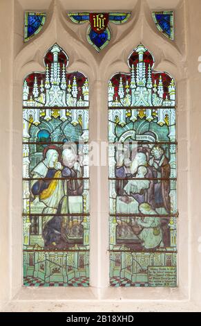 Glasfenster Präsentation im Tempel, Hacheston Kirche, Suffolk, England, Großbritannien c 1922 von Kempe und Co Stockfoto