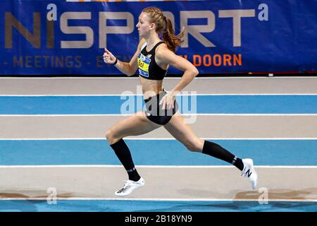 Apeldoorn, Niederlande. Februar 2020. Apeldoorn, 23-02-2020, Omnisport Apeldoorn, Frauen 400m Finale, Saison 2019/2020. Femke Bol beim NK Atletiek 2020 Indoor Credit: Pro Shots/Alamy Live News Stockfoto