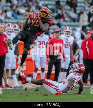 Carson, Kalifornien, USA. Februar 2020. Tre McBride Catch während der LA Wildcats gegen DC Defenders am 23. Februar 2020 Credit: Dalton Hamm/ZUMA Wire/Alamy Live News Stockfoto