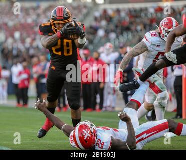 Carson, Kalifornien, USA. Februar 2020. 28 Martez Carter Touchdown Während der LA Wildcats gegen DC Defenders am 23. Februar 2020 Credit: Dalton Hamm/ZUMA Wire/Alamy Live News Stockfoto