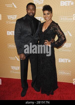 (L-R) Michael Jai White und Gillian Iliana White bei der Verleihung der American Black Film Festival Honors Awards Im Beverly Hilton in Beverly Hills, CA am Sonntag, 23. Februar 2020. (Foto Von Sthanlee B. Mirador/Sipa USA) Stockfoto