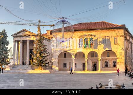 Historisches Zentrum von Pula, Kroatien Stockfoto
