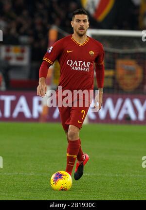 Rom, Italien. Februar 2020. Romas Lorenzo Pellegrini während des Serie-A-Fußballspiels zwischen Roma und Lecce im Olympiastadion im Einsatz. Kredit: Bilder Aktualisieren/Alamy Live News Stockfoto