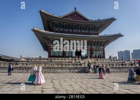 Geunjeongjeon, Gyeongbokgung Palace, Sejongno, Jongno-gu, Seoul, Südkorea, Stockfoto