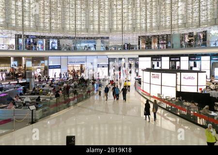 Armani Café im Einkaufszentrum Dubai Mall, Dubai, Vereinigte Arabische Emirate, Naher Osten, Asien Foto © Fabio Mazzarella/Sintesi/Alamy Foto Stockfoto