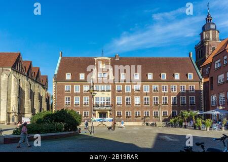 Auf dem Marktplatz von Coesfeld, Nordrhein-Westfalen, Deutschland, in Coesfeld, Nordrhein-Westfalen, Deutschland Stockfoto