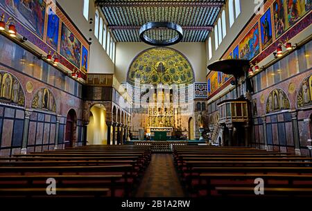 Inneneinrichtung der Universitätskirche Dublin. Die Katholische Kirche Saint Cardinal John Newman Dublin Ireland Stockfoto