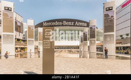 Mercedes-benz-Arena Stockfoto