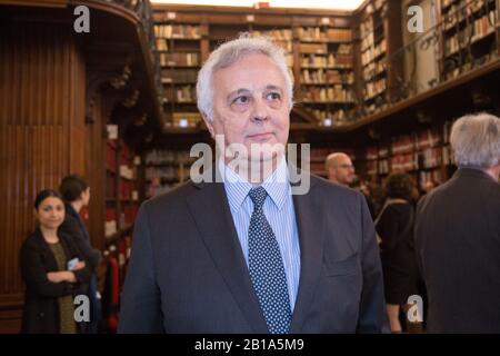 Roma, Italien. Februar 2020. Mario De Simoni Pressekonferenz zur Präsentation der Ausstellung "Raffaello" in MiBACT, Ministerium für Kulturerbe und Aktivitäten und Tourismus (Foto von Matteo Nardone/Pacific Press) Credit: Pacific Press Agency/Alamy Live News Stockfoto