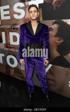 Tyler Eisenreich als Big Deal besucht die "West Side Story"-Wiederbelebung des Musicals am Broadway, die Nacht nach der Party im IAC Building in New York, NY am 20. Februar 2020 eröffnet wird (Foto von Lev Radin/Pacific Press/Sipa USA) Stockfoto