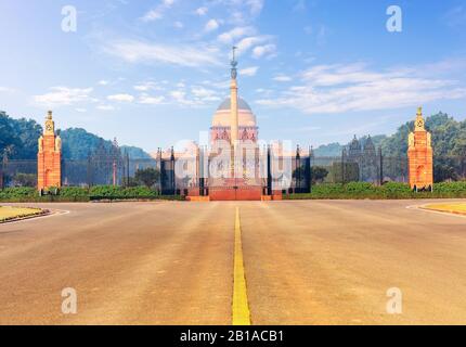 Unterer Teil des Rashtrapati Bhavan, der offiziellen Residenz des Präsidenten von Indien, New Dehli Stockfoto