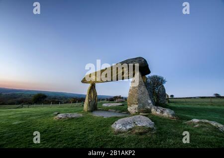 Pentre Ifan Jungsteinzeit Dolmen, Parrog, Westwales Stockfoto