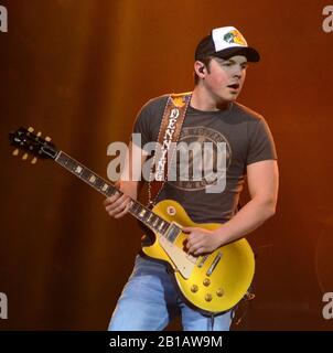 13. Februar 2020: Country-Sänger Travis Denning tritt auf Der Sylvee in Madison, Wisconsin auf. Ricky Bassman/CSM Stockfoto