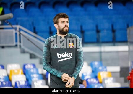 Neapel, Kampanien, Italien. Februar 2020. Italien 24/02/2020 Napoli Pressekonferenz vor dem Champions-League-Spiel zwischen SSC Neapel und dem FC Barcelona im San Paolo Stadion in Neapel.In Bild: piquÂ Credit: Fabio Sasso/ZUMA Wire/Alamy Live News Stockfoto