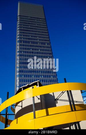 InCity Tower vom Dachgarten des Parkhauses LPA Pcar, Halles Paul Bocuse, La Part-Dieu, Lyon, Frankreich, Lyon, Frankreich Stockfoto