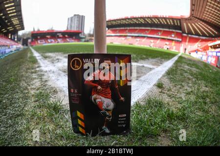 Februar 2020, The Valley, London, England; Sky Bet Championship, Charlton Athletic V Luton Town:Charlton Match Day Programe für das heutige Spiel Stockfoto