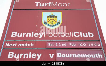 Februar 2020, Turf Moor, Burnley, England; Premier League, Burnley V Bournemouth: Signage Outside the Ground Stockfoto