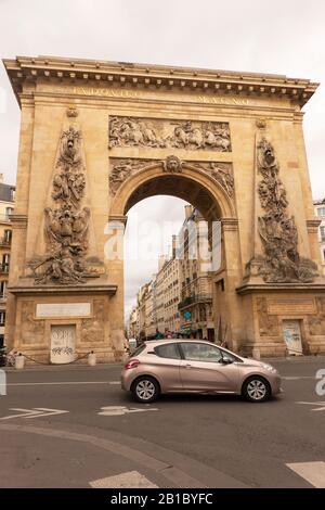 Port Saint Denis Denkmal Paris Frankreich Stockfoto