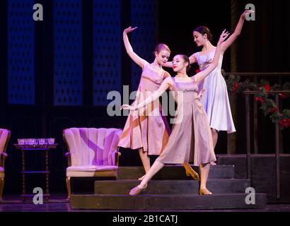Modesto, Kalifornien, USA, 17. Dezember 2019. Central West Ballet führt Nussknacker im Jazz im Gallo Center for the Arts Credit aus: Marty Bicek/ZUMA Wire/Alamy Live News Stockfoto