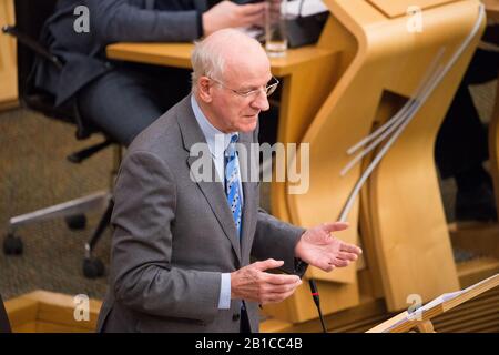 Edinburgh, Großbritannien. Februar 2020. Abgebildet: Gil Paterson MSP - Scottish National Party MSP für Clydebank & Milngavie Szenen aus der Debattierkammer des schottischen Parlaments in Holyrood, Edinburgh. Stockfoto