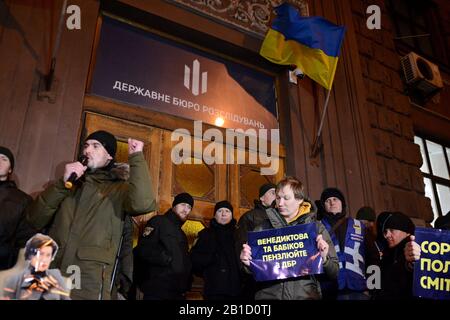 Kiew, Ukraine. Februar 2020. Aktivisten forderten die Freilassung von Irina Venediktova, Direktorin des staatlichen Untersuchungsbüros, im Zusammenhang mit ihrer Erklärung, die Amnestie für Teilnehmer der Revolution In Würde abzuschaffen. (Foto von Aleksandr Gusev/Pacific Press) Credit: Pacific Press Agency/Alamy Live News Stockfoto