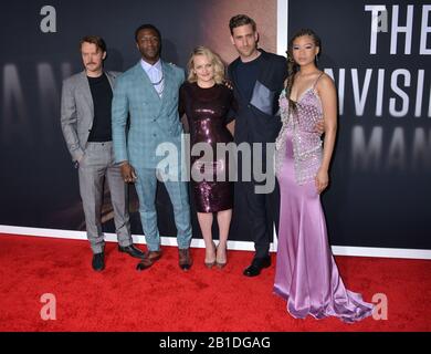 Los Angeles, USA. Februar 2020. Michael Dorman, Aldis Hodge, Elisabeth Moss, Oliver Jackson-Cohen und Storm Reid 051 besucht die Premiere von Universal Pictures "The Invisible Man" im TCL Chinese Theatre am 24. Februar 2020 in Hollywood, California Credit: Tsuni/USA/Alamy Live News Stockfoto