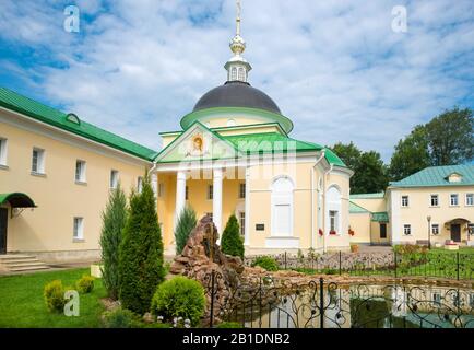 Kirche von Demetrius, Metropolitanstadt Rostow, im Kloster St. Nikolaus Peshnoschsky Stockfoto