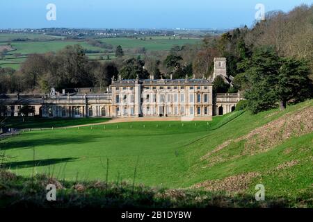 Der Dyrham Park ist ein im Stil des Barock gestaltes Landhaus in einem alten Hirschpark in der Nähe des Dorfes Dyrham in South Gloucestershire, England. Stockfoto