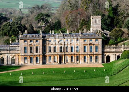 Der Dyrham Park ist ein im Stil des Barock gestaltes Landhaus in einem alten Hirschpark in der Nähe des Dorfes Dyrham in South Gloucestershire, England. Stockfoto