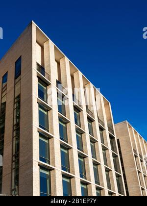 Dundee House, Sitz des Stadtrats von Dundee von Reiach und Hall Architects, wurde im August 2011 in Dundee Scotland eröffnet Stockfoto