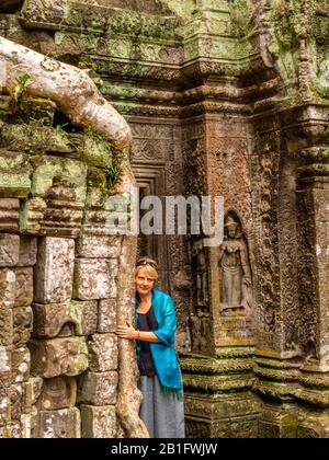 Bild des Ta Prohm Tempels, des photogenen Tempels im Archäologischen Park Angkor Wat, Siem Reap, Kambodscha. Stockfoto