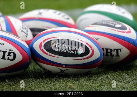 GUINNESS SIX NATIONS OFFIZIELLER GILBERT-RUGBY-BALL ENGLAND V IRLAND ENGLAND V IRLAND, GUINNESS SIX NATIONS 2020 TWICKENHAM, LONDON, ENGLAND 23. FEBRUAR 2020 DIF20717 ENGLAND V IRLAND, GUINNESS SIX NATIONS 2020, 23/02/2020 Stockfoto