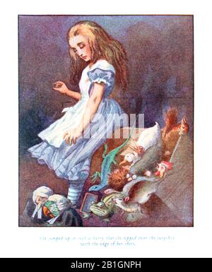 Sie sprang in so einer Eile von Alice im Wunderland von John Tenniel auf Stockfoto